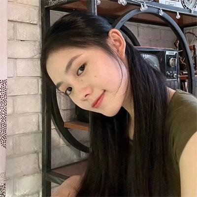 大小姐才不会玩格斗游戏